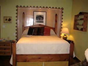 Inn at Vanessie