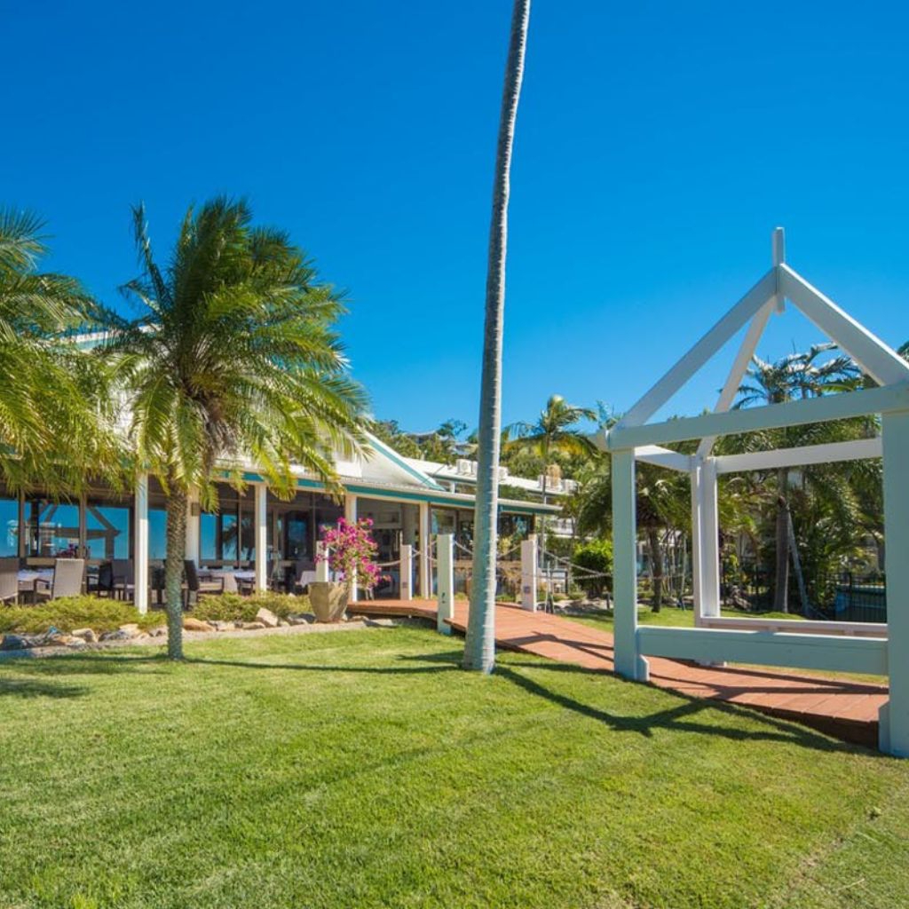 Colonial Palms Motor Inn