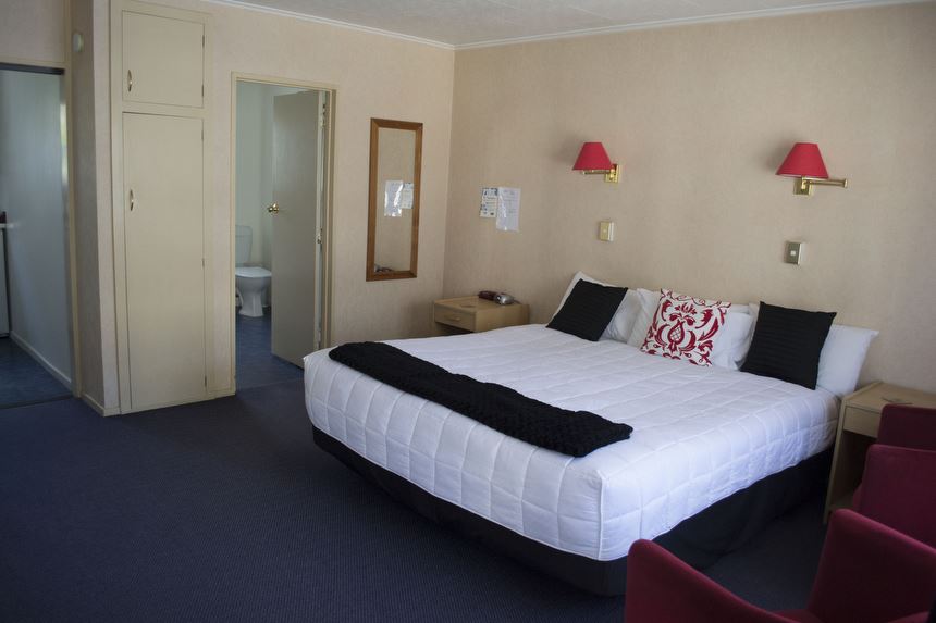 Townhouse Motel