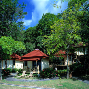Mutiara Burau Bay Beach Resort