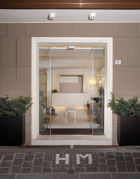 Hotel Metropolitan & Met's Apartment
