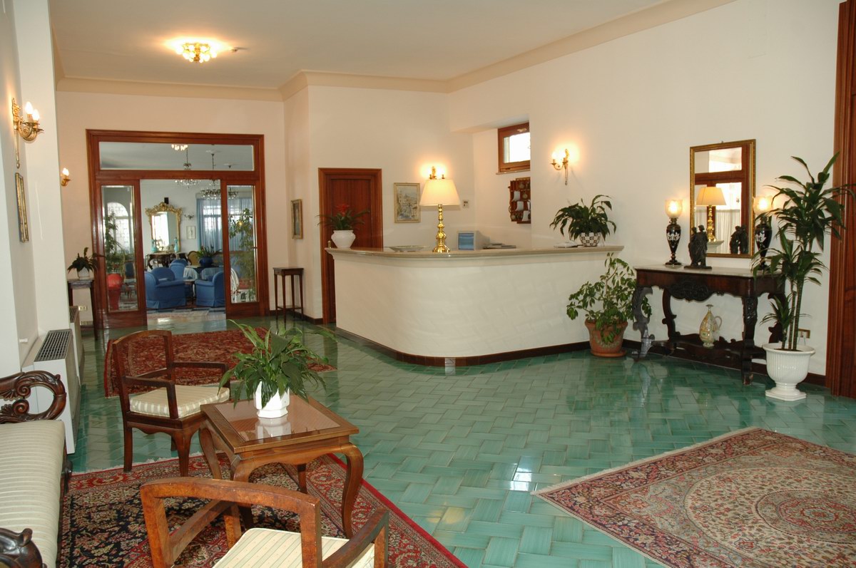 Belvedere Hotel