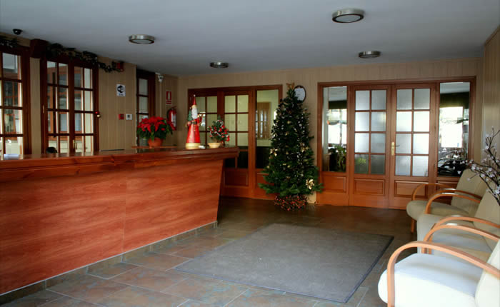 Comapedrosa Hotel