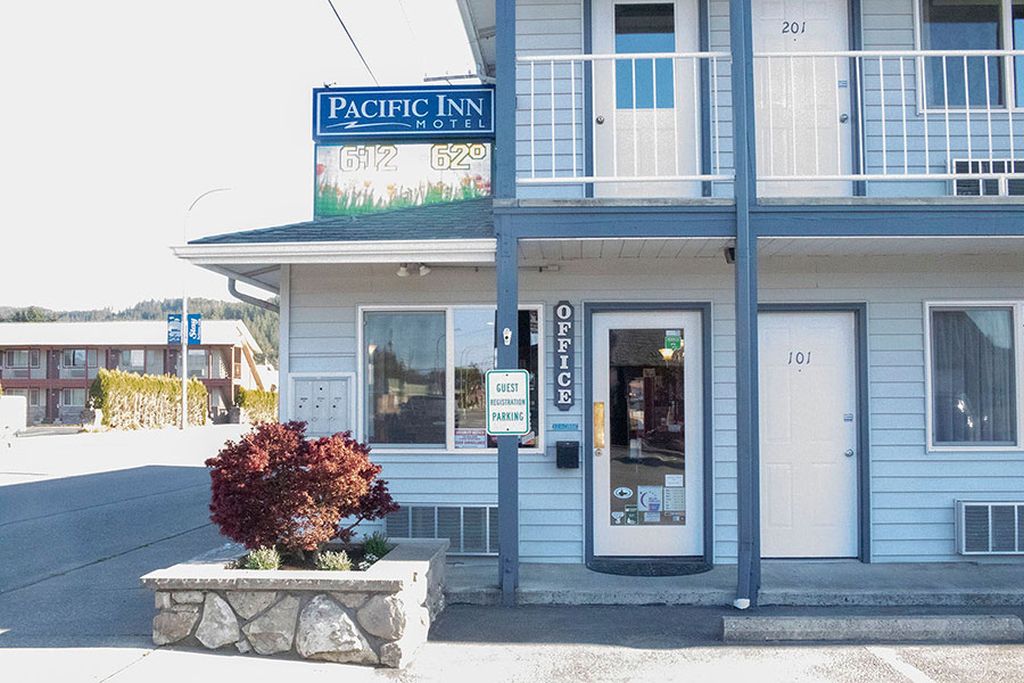 Pacific Inn Motel