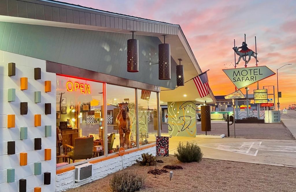 Motel Safari