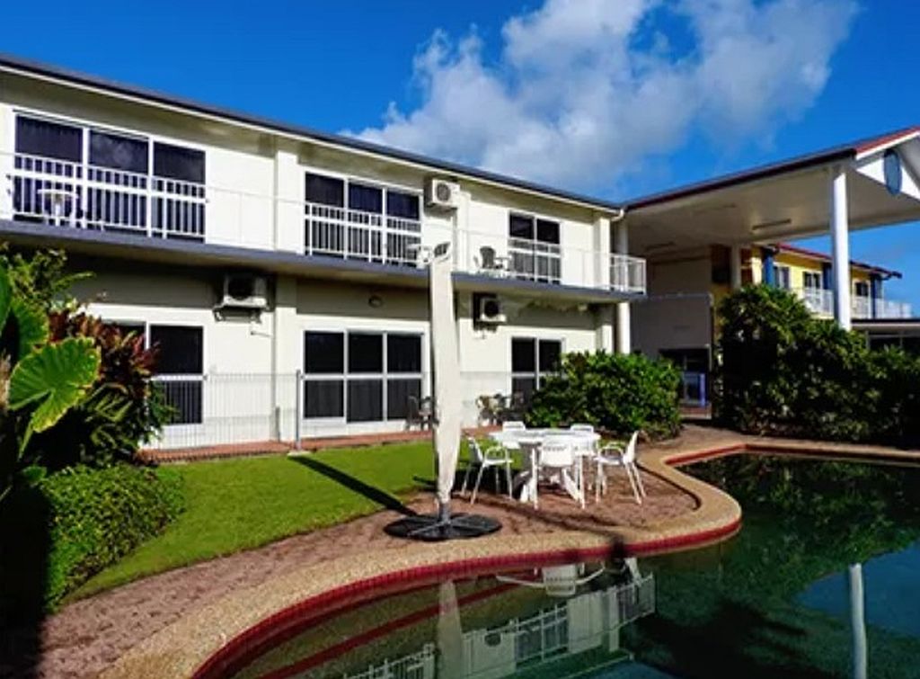 Barrier Reef Motel