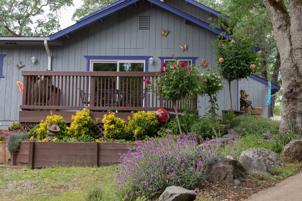 Little Valley Inn