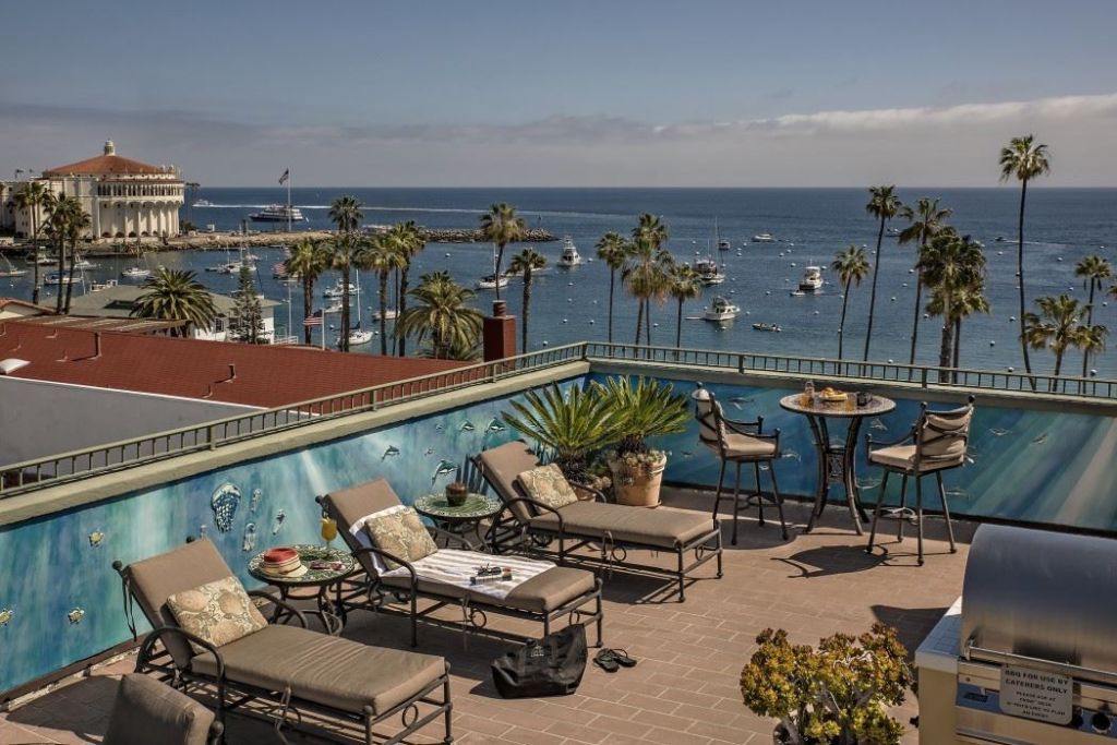 Avalon Hotel