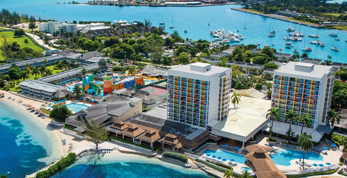 Sunset Beach Resort, Spa & Waterpark