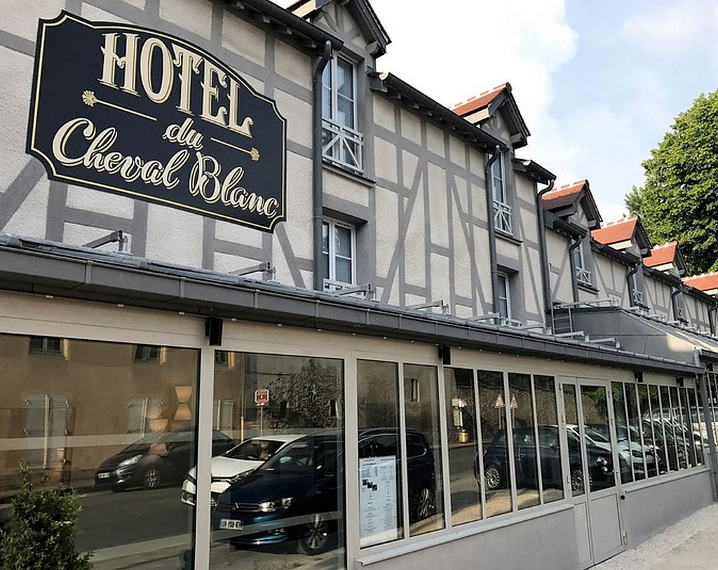 Hotel du Cheval Blanc