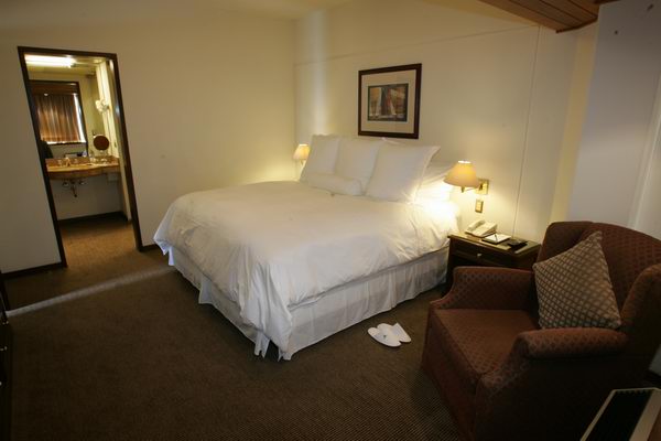 Thunderbird Hotels Pardo