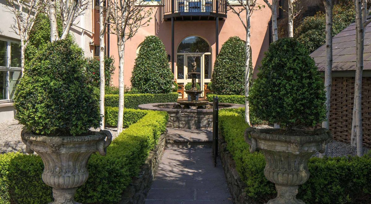 Perryville House