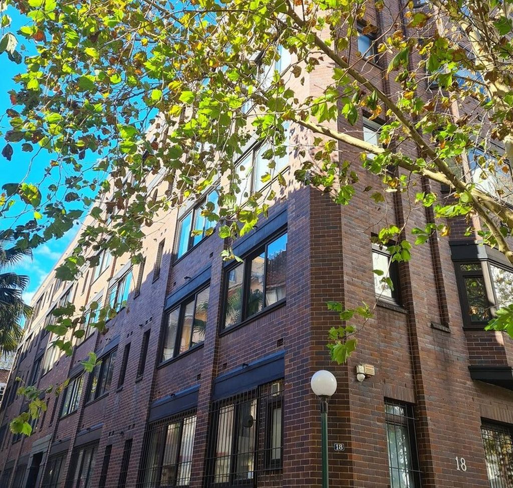 Regents Court