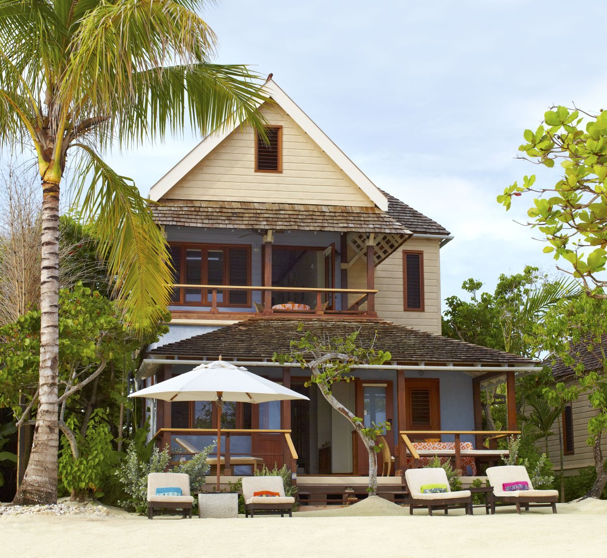 Goldeneye Hotel & Resort