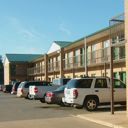 Clairmont Inn & Suites
