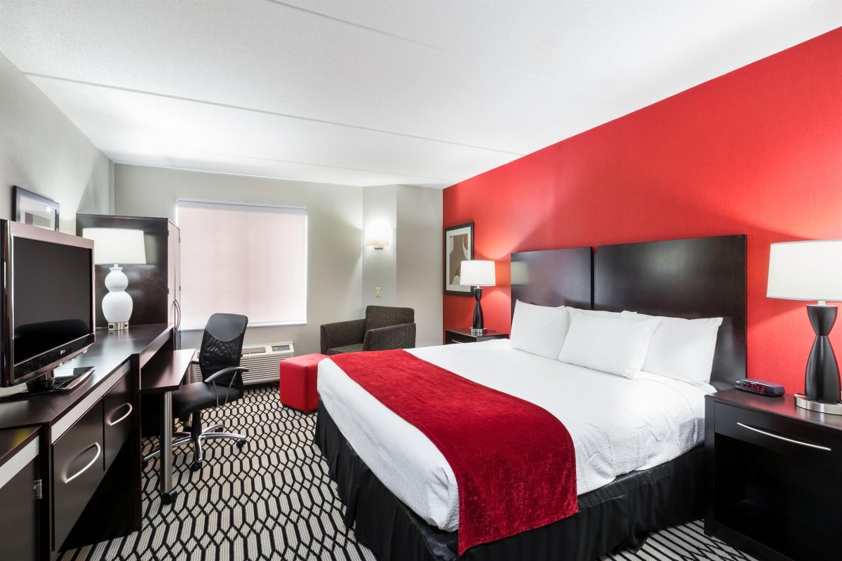 BWI Suites