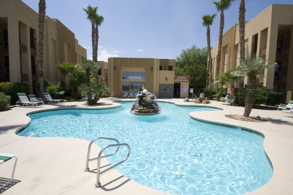 Emerald Suites Las Vegas Blvd