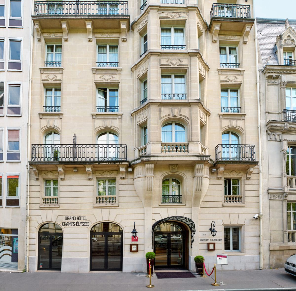 Grand Hotel Champs Elysees