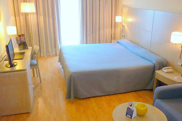 AGH Canet Hotel