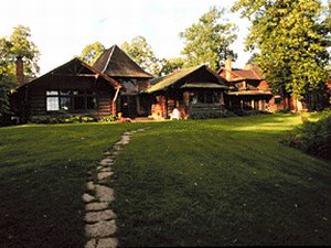 Stout's Island Lodge