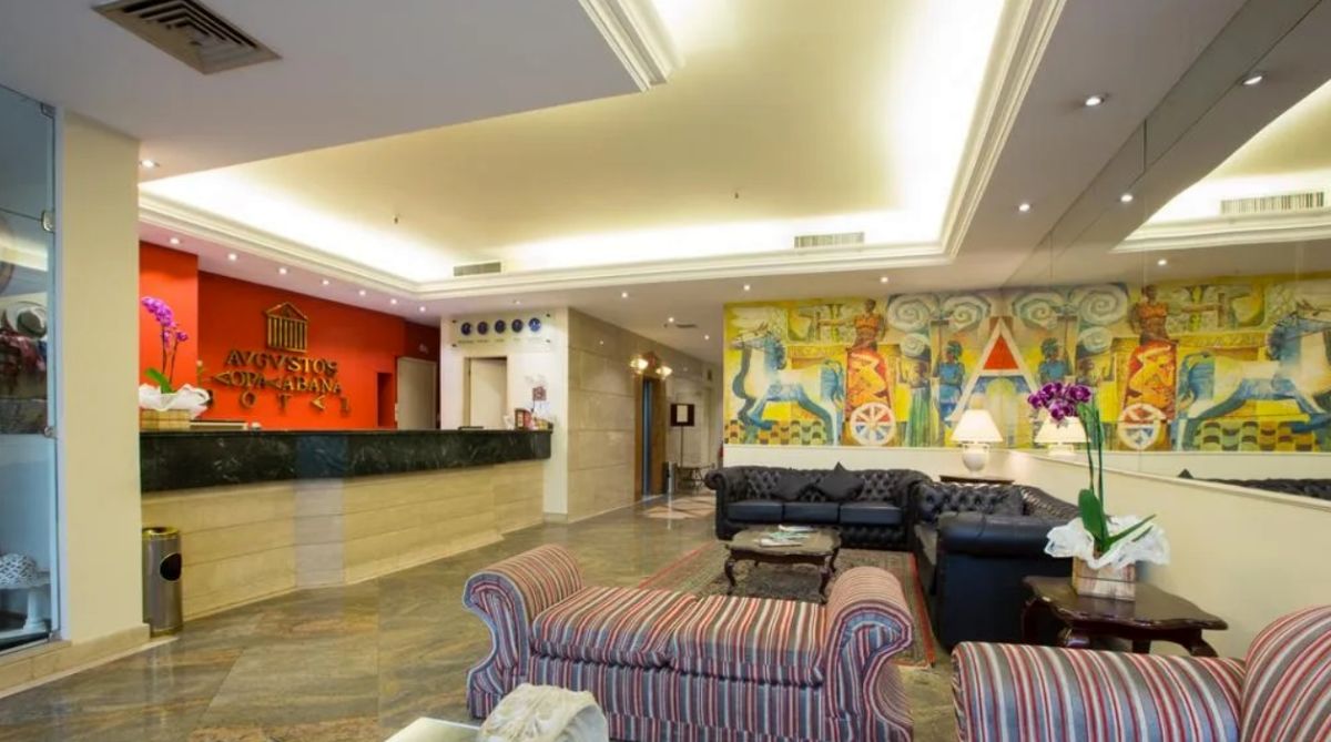 Augustos Copacabana Hotel