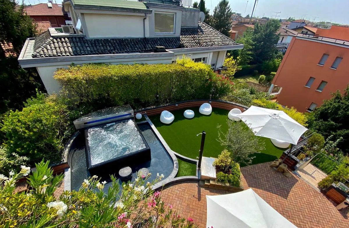 Admiral Hotel Villa Erme