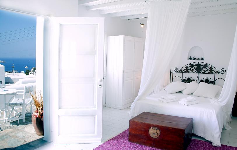 Ostraco Suites