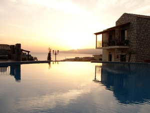 Marni Village Hotel Apartments and Villa