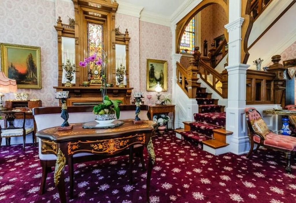 Central Park Bed & Breakfast
