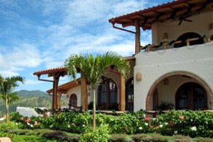 Pelican Eyes Hotel and Resort