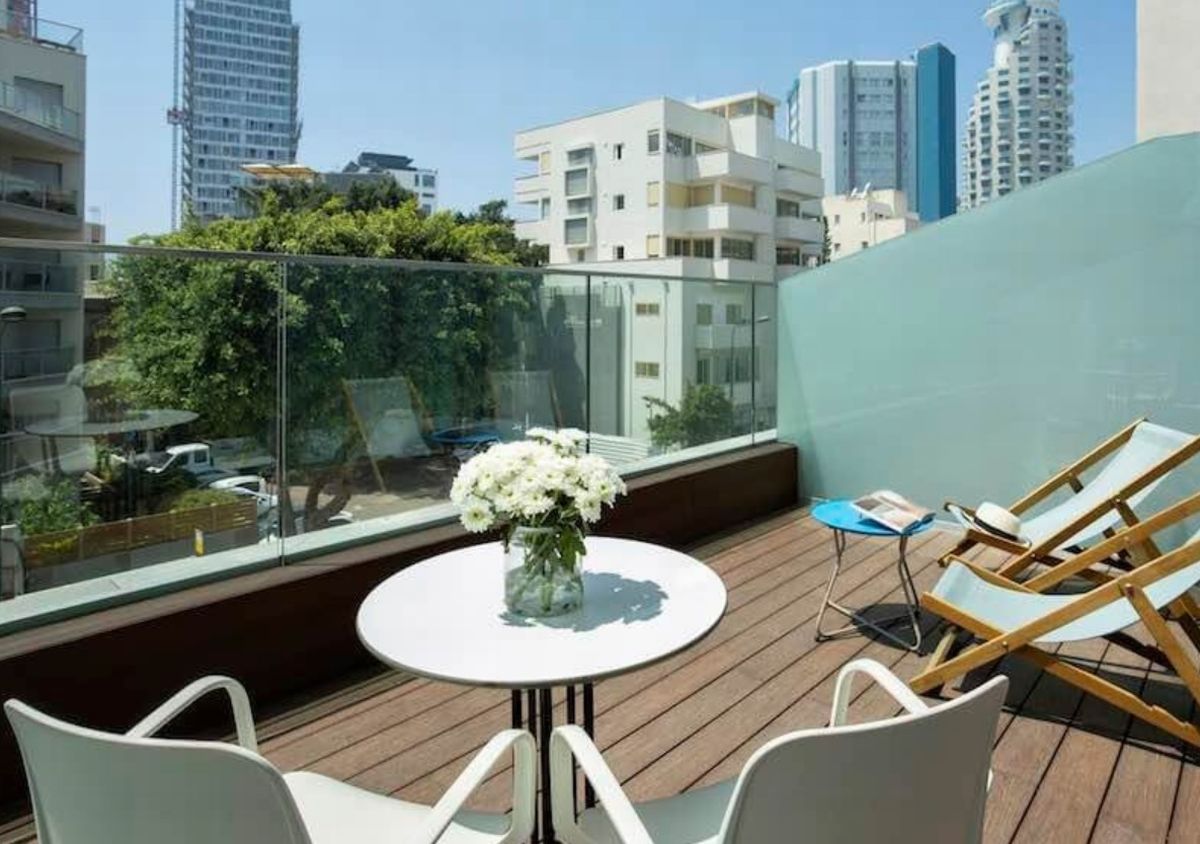 BY14 TLV Hotel