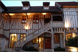 Le Maison de Rhodes