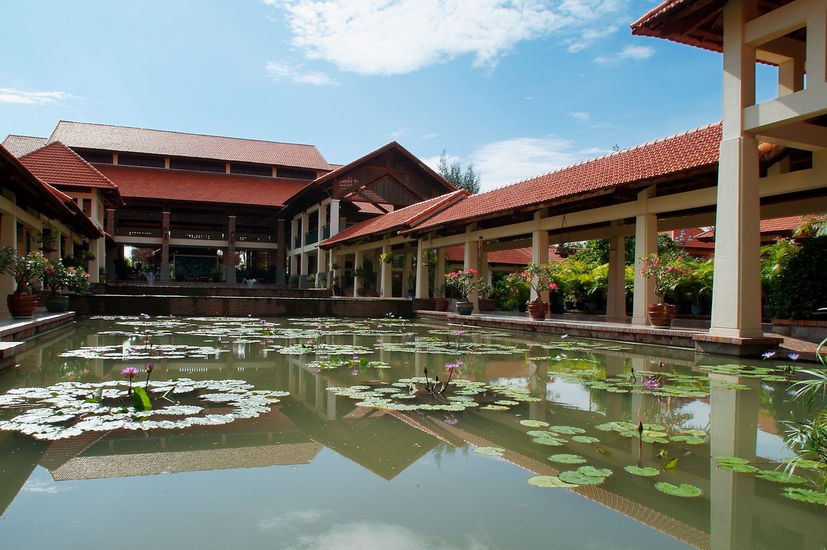 Pandanus Resort