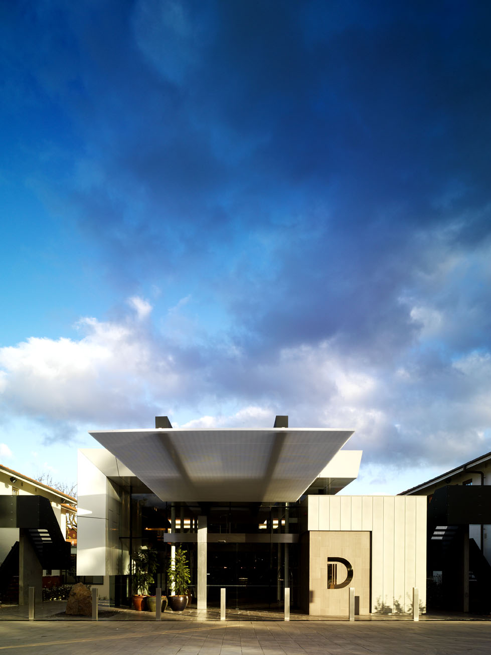 Peppers Gallery Hotel, Canberra