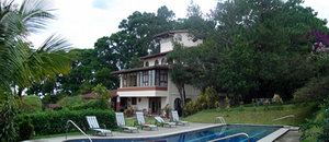 LaCatalina Hotel & Suites