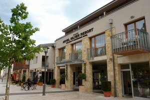 Silverine Lake Resort