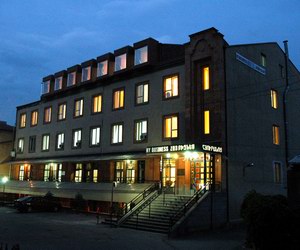 Barsam Suites Hotel