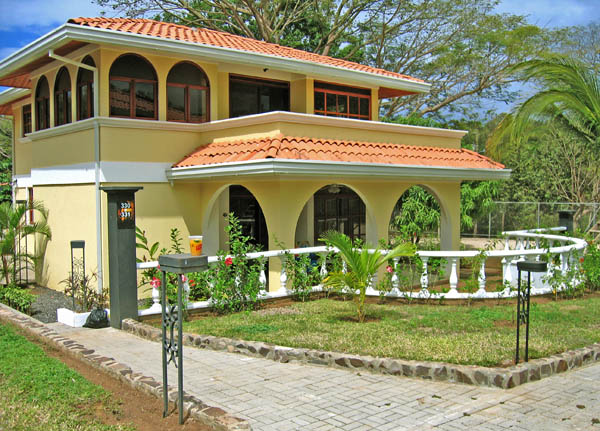Villa del Sueno Hotel