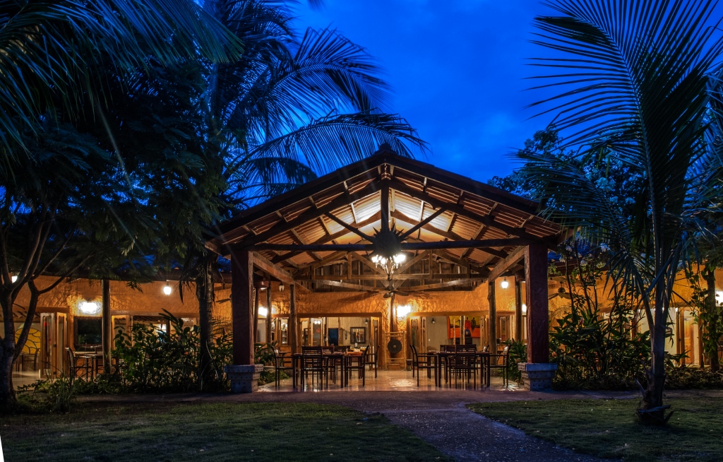 Popa Paradise Beach Resort