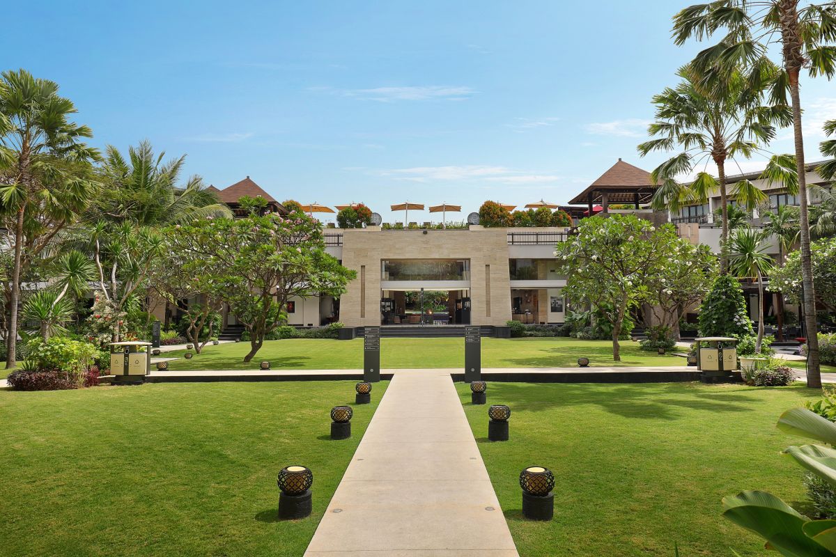 Pullman Bali Legian Beach