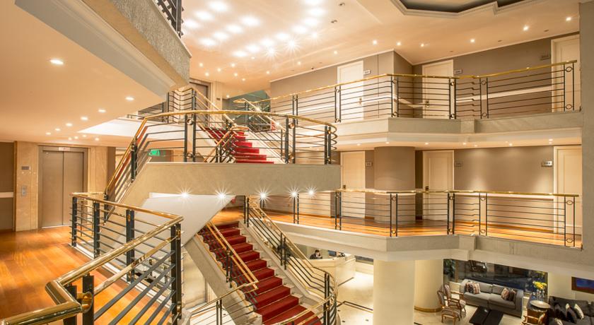 MR. Hotel