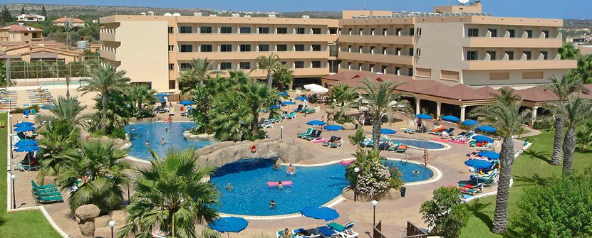 Nissiana Hotel and Bungalows
