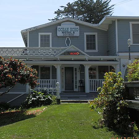 Ocean Echo Inn & Beach Cottages
