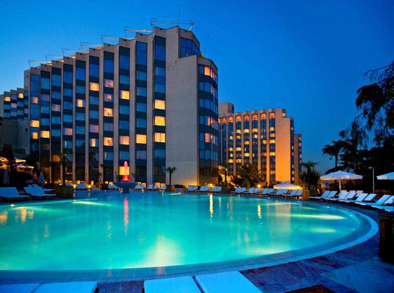Swissotel Living