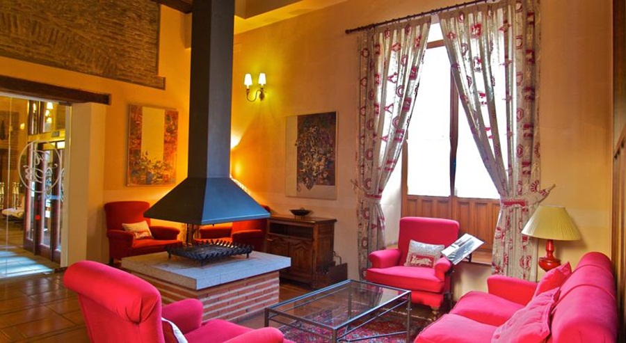 Hotel Ayala Berganza