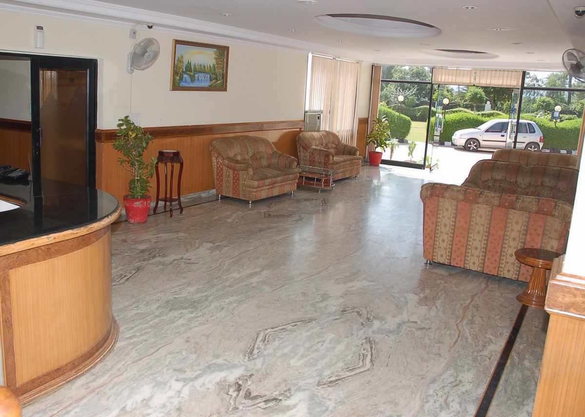 Suryansh Hotel