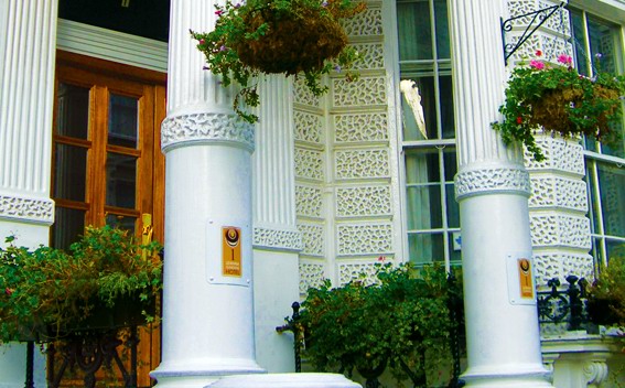 1 Lexham Gardens Hotel