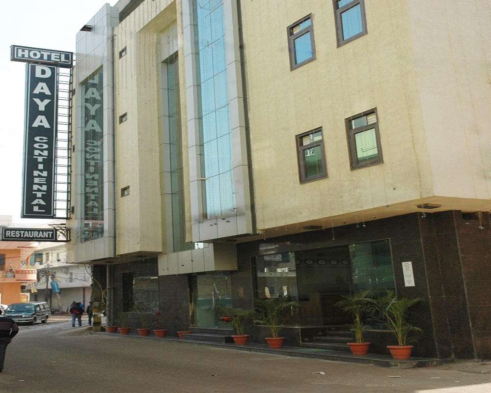 Hotel Daya Continental