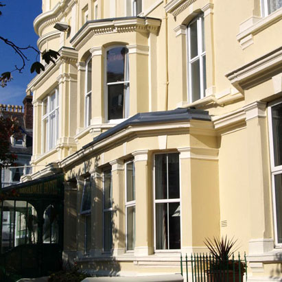 The Broadway Hotel-Llandudno