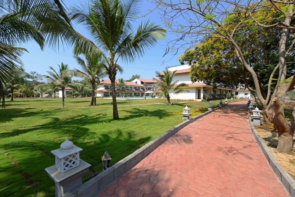 Tropicana Resort & Spa